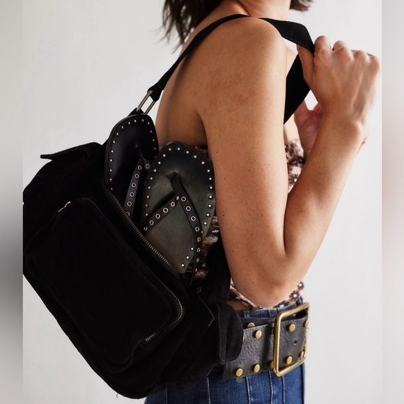 NWT Free People Siren Suede Shoulder Bag in Black - Picture 1 of 6